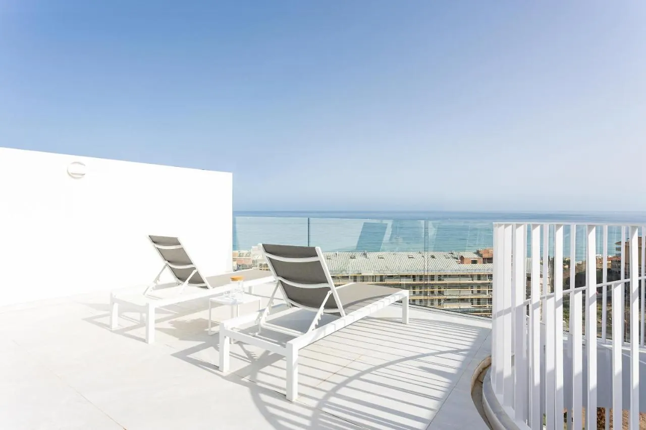 Higueron Rental Med By The Sun فوينخيرولا 0*,
